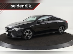 Mercedes-Benz CLA-Klasse - 250e AMG Night | Carplay | Stoelverwarming | Sfeerverlichting | Full LED | Leder/Alcantara