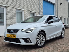 Seat Ibiza - 1.0 TSI Navi-Cruise-Carplay-Ambiance-Cam-Led-Leer