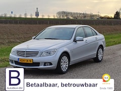 Mercedes-Benz C-klasse - 180 K BlueEFFICIENCY Elegance /Werkelijk nieuwstaat/29.658 km/Clima/Hout/Bluetooth/