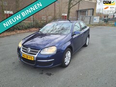 Volkswagen Jetta - 1.6 Trendline NETTE AUTO RIJDT EN SCHAKELT GOED