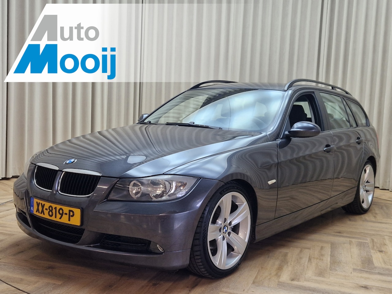 BMW 3-serie Touring - 320d *1/2 Leder* Navigatie / Cruise Control / Trekhaak / ECC Clima / PDC V&A / 18'' LMV - AutoWereld.nl