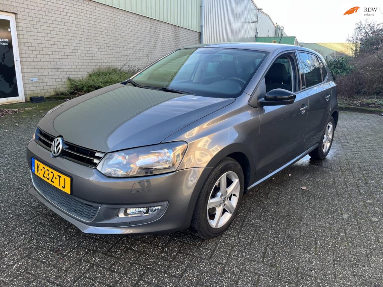 Volkswagen Polo - 1.2-12V Comfortline 1.2-12V Comfortline - AutoWereld.nl