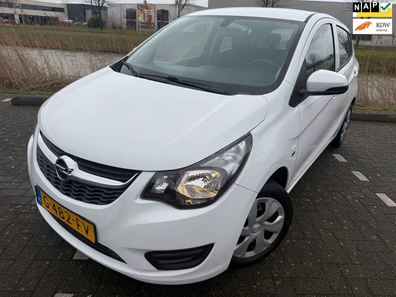 Opel Karl - 1.0 ecoFLEX 120 Jaar Edition*AIRCO*APK*NAP*CRUISE*ELKT-RAAM*Bluetooth - AutoWereld.nl