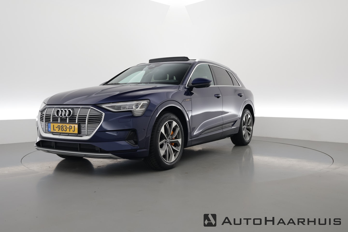 Audi e-tron - 55 quattro Advanced edition 95 kWh | Pano | HUD | Soft Close | Luchtvering | Adapt. Cruise - AutoWereld.nl