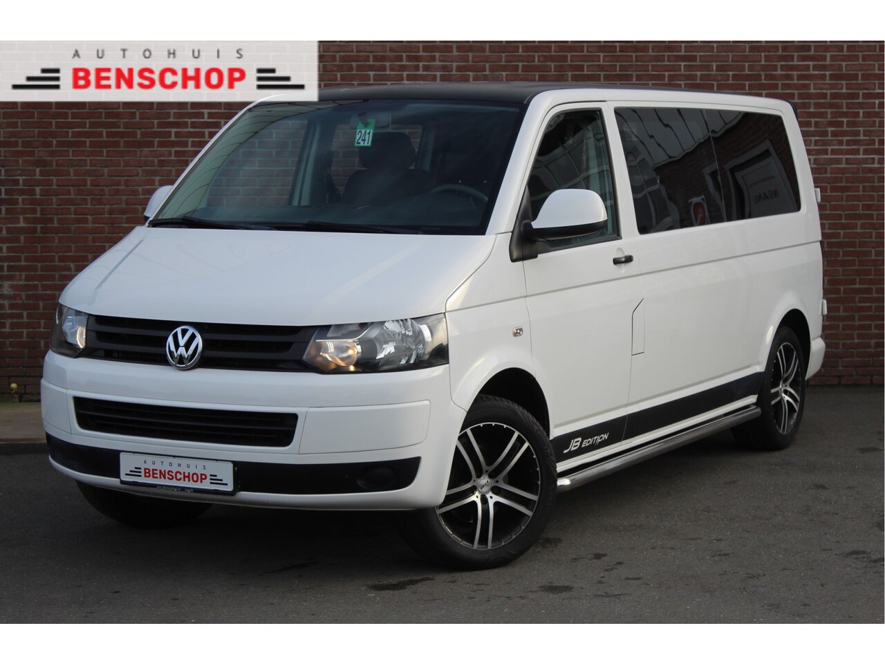 Volkswagen Transporter - 2.0 TDI 140PK L2H1 Dubbele cabine - AutoWereld.nl