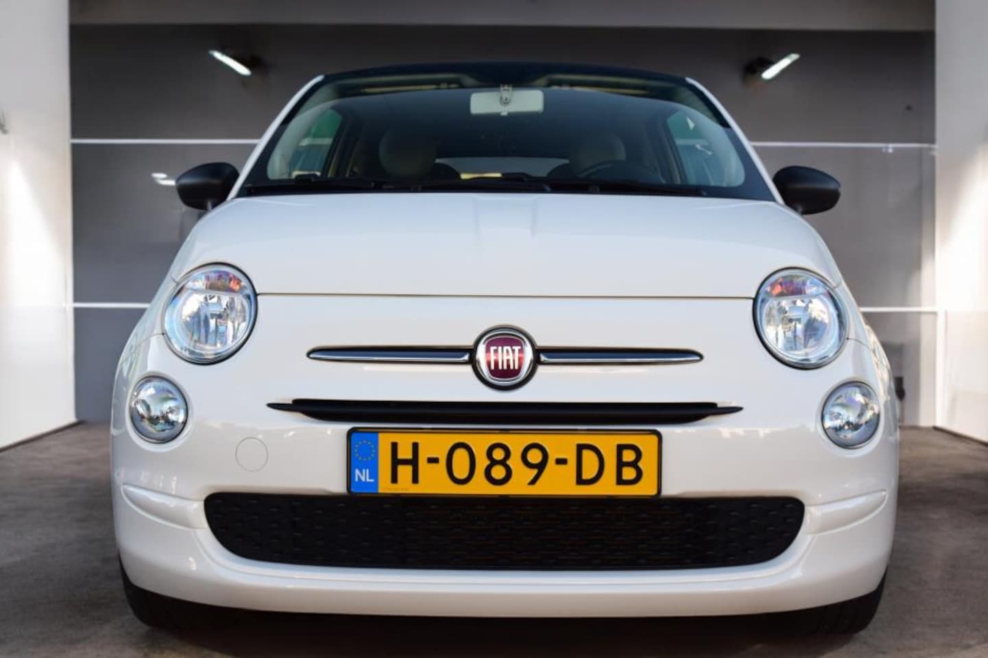 Fiat 500 C - 1.2 Young, Cabrio, GEEN HYBRIDE, 4 Cilinder, Airco, Cruisecontrol, Multimediascherm, Licht