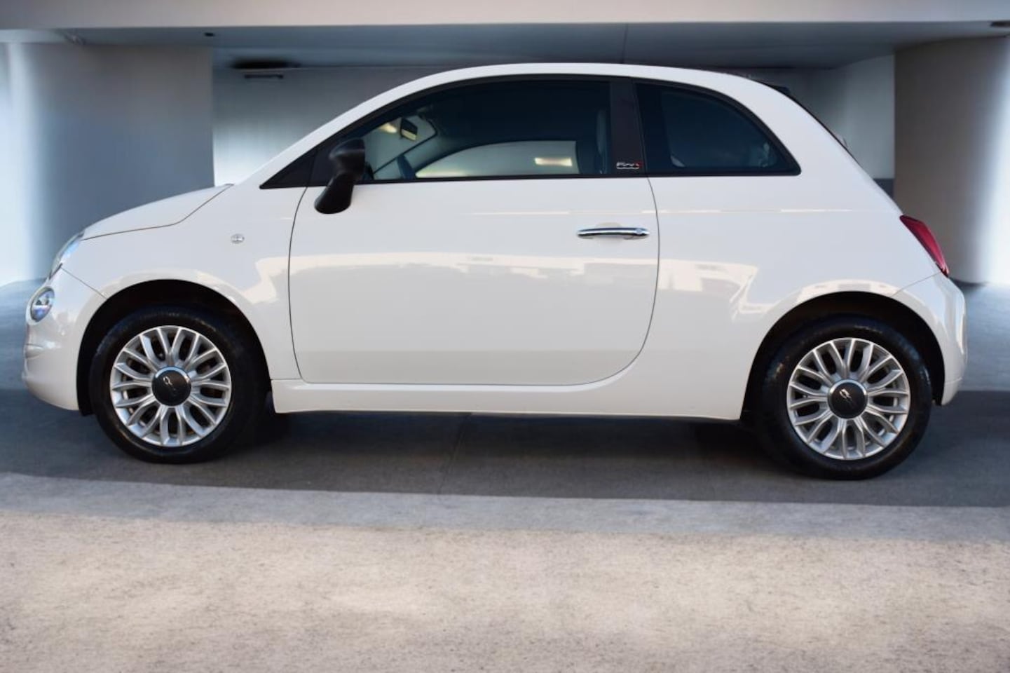 Fiat 500 C - 1.2 Young, Cabrio, GEEN HYBRIDE, 4 Cilinder, Airco, Cruisecontrol, Multimediascherm, Licht