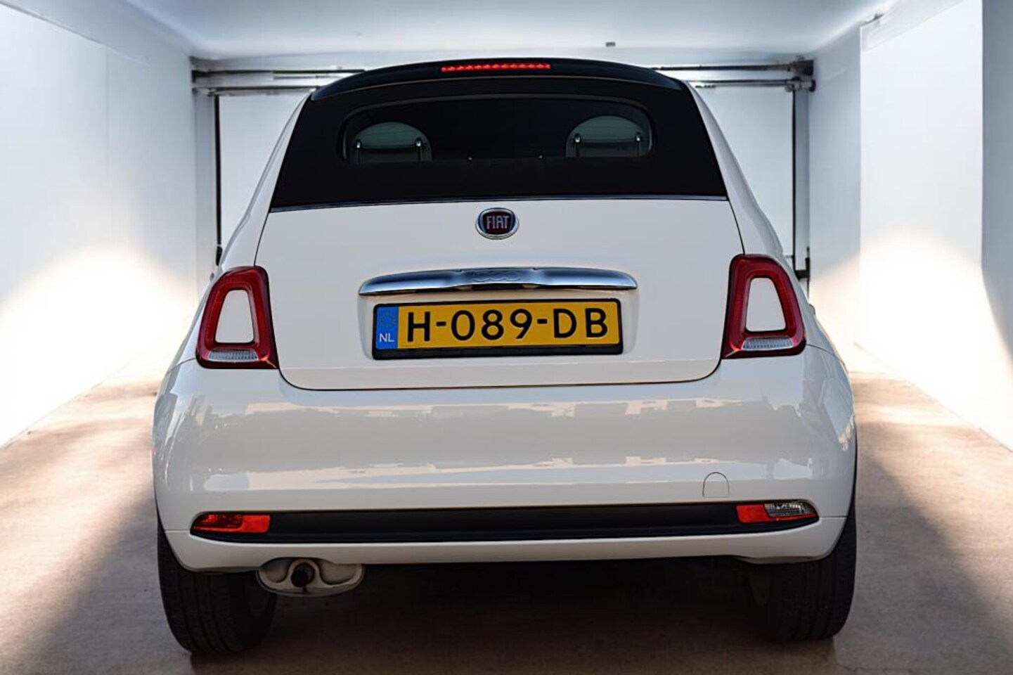 Fiat 500 C - 1.2 Young, Cabrio, GEEN HYBRIDE, 4 Cilinder, Airco, Cruisecontrol, Multimediascherm, Licht