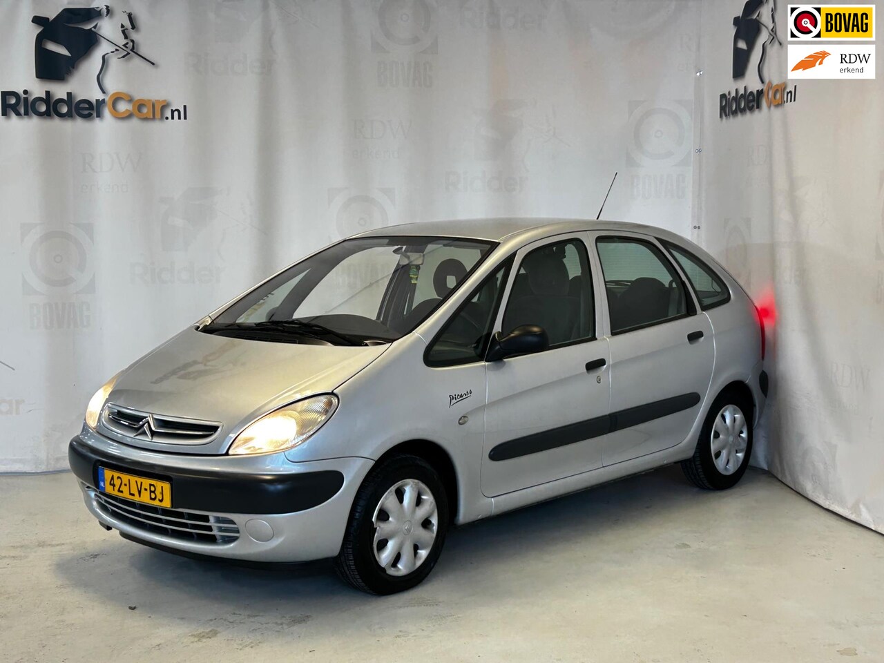 Citroën Xsara Picasso - 1.6i Différence|AIRCO|ELEK RAMEN VOOR|RADIO|VELGEN| - AutoWereld.nl