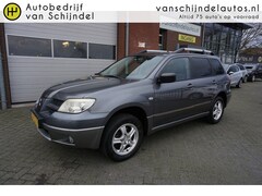 Mitsubishi Outlander Sport - 2.0 136PK TRAVEL ORIGINEEL NEDERLANDS AIRCO TREKHAAK PARKEERSENSOREN LMV PRIVACYGLAS DAKRA