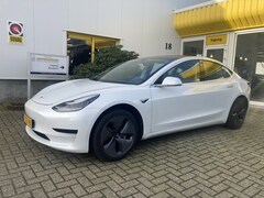 Tesla Model 3 - Stnd.RWD Plus 60 kWh Trekhaak 1000 KG Trekgewicht