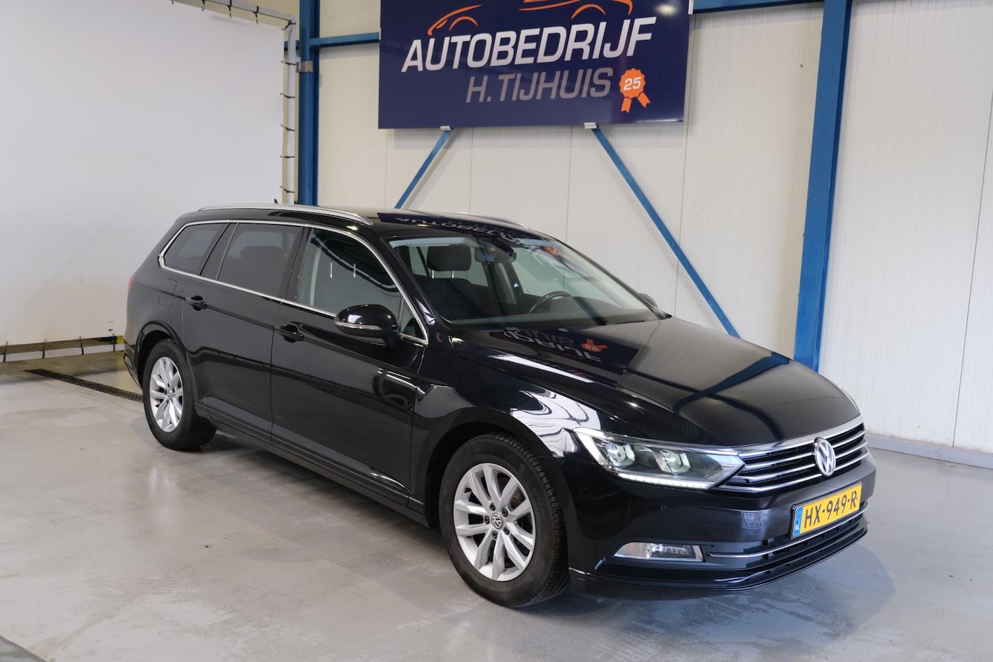 Volkswagen Passat Variant - 1.6 TDI Business Edition 1.6 TDI Business Edition - AutoWereld.nl