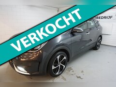 Kia Niro - 1.6 GDi Hybrid DynamicLine 1 JAAR GARANTIE