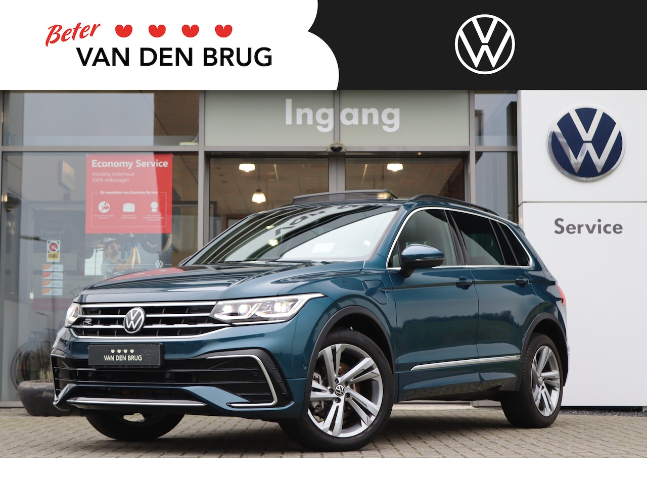 Volkswagen Tiguan - 1.4 TSI 245 pk DSG eHybrid R-Line | Panoramadak | Head Up | Navigatie | Zwenkbare Trekhaak - AutoWereld.nl