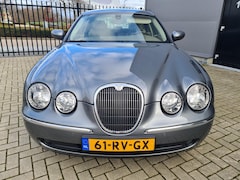 Jaguar S-type - 3.0 V6 Executive