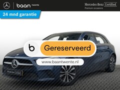 Mercedes-Benz A-klasse - A 180 Business Solution | Trekhaak | Stoelverwarming | Achteruitrijcamera