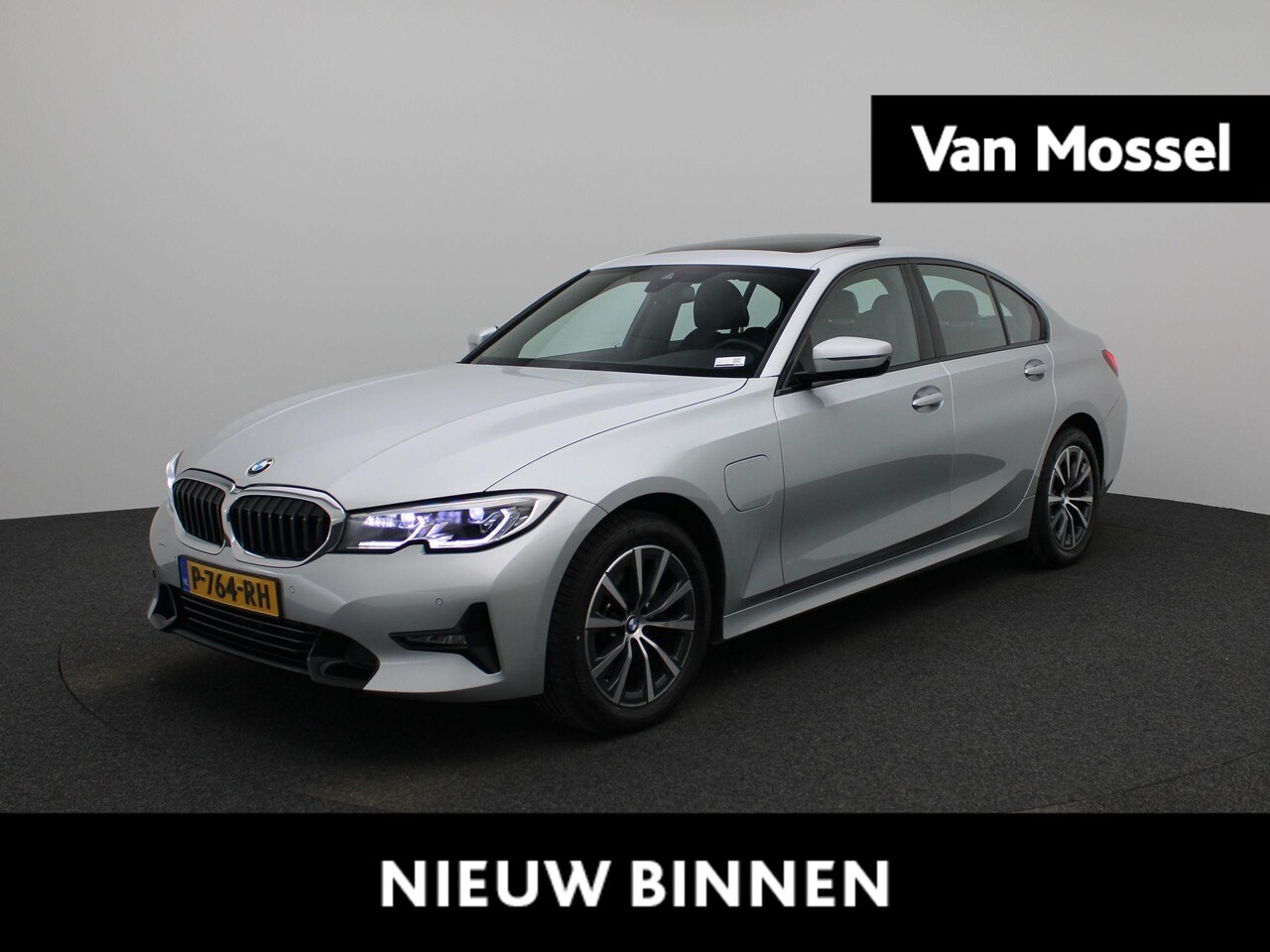 BMW 3-serie - 320e Business Edition Plus | PANORAMADAK | APPLE CARPLAY - ANDROID AUTO | CLIMATE CONTROL - AutoWereld.nl