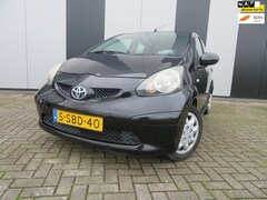 Toyota Aygo - 1.0-12V