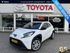 Toyota Aygo X - 1.0 VVT-i S-CVT Play AppleCarPlay, AdaptiveCruisControl, Achteruitrijcamera