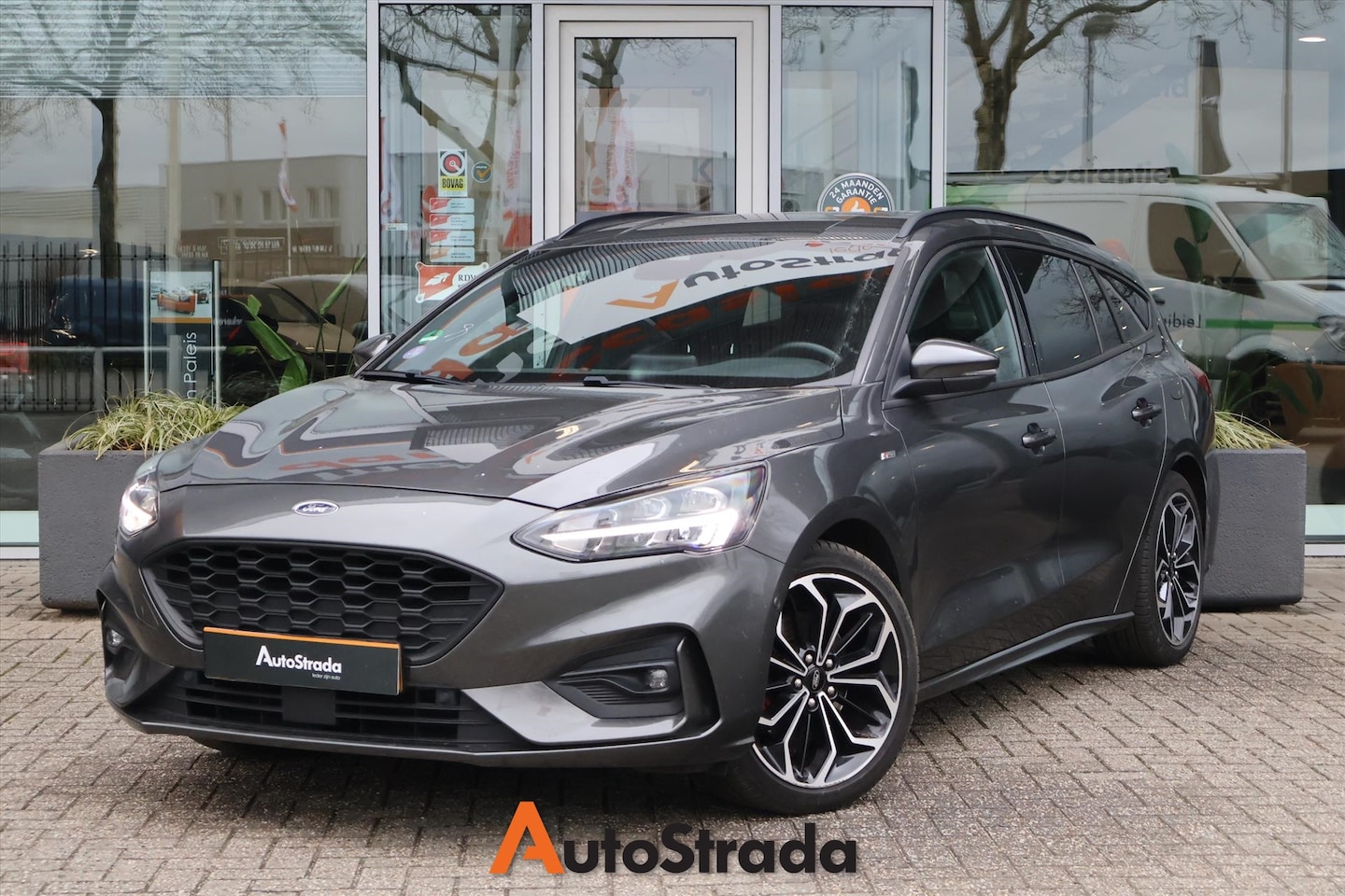 Ford Focus Wagon - 1.5 ST-Line EcoBoost 182pk | Carplay | Camera | Stoelverwarming | LED | Navi | B&O | Keyle - AutoWereld.nl