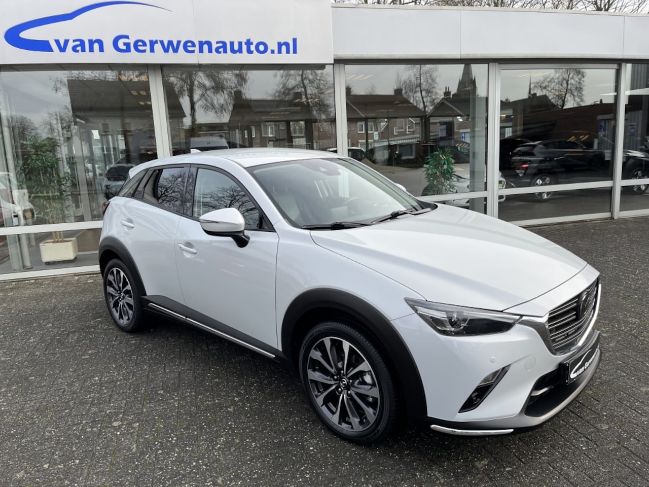 Mazda CX-3 - 2.0 Skyactiv-G | GT-M| Camera | Navigatie | Cruise | Trekhaak - AutoWereld.nl