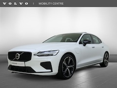 Volvo S60 - T6 Ultimate Dark | Trekhaak | 360° Camera | Panoramadak |