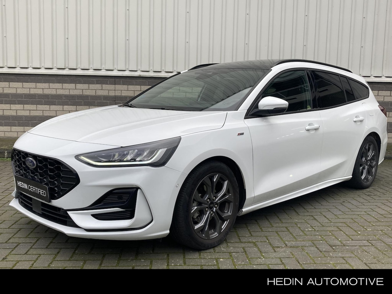 Ford Focus - 1.0 EcoBoost Hybrid ST Line Automaat | Pano Dak | Driver Asst. Pack | - AutoWereld.nl