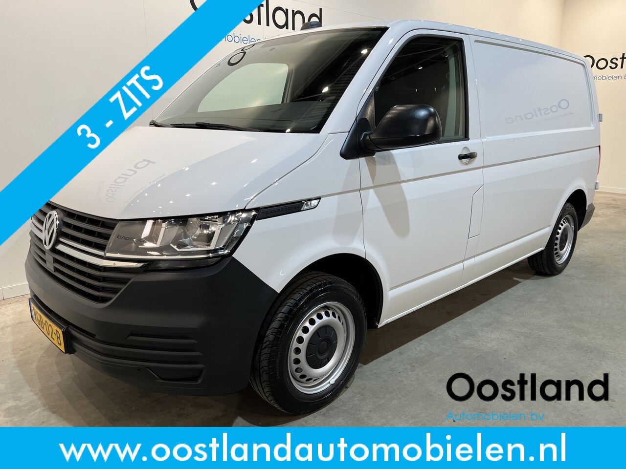 Volkswagen Transporter - 2.0 TDI L1H1 / Euro 6 / Airco / CarPlay / Cruise Control / Trekhaak / PDC / 3-Zits - AutoWereld.nl