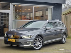 Volkswagen Passat Variant - 1.4 TSI GTE Highline PANO / ALCANTARE / NAP / ACC