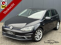 Volkswagen Golf - 1.5 TSI Highline / ACC / MASSAGE / DAB / GARANTIE