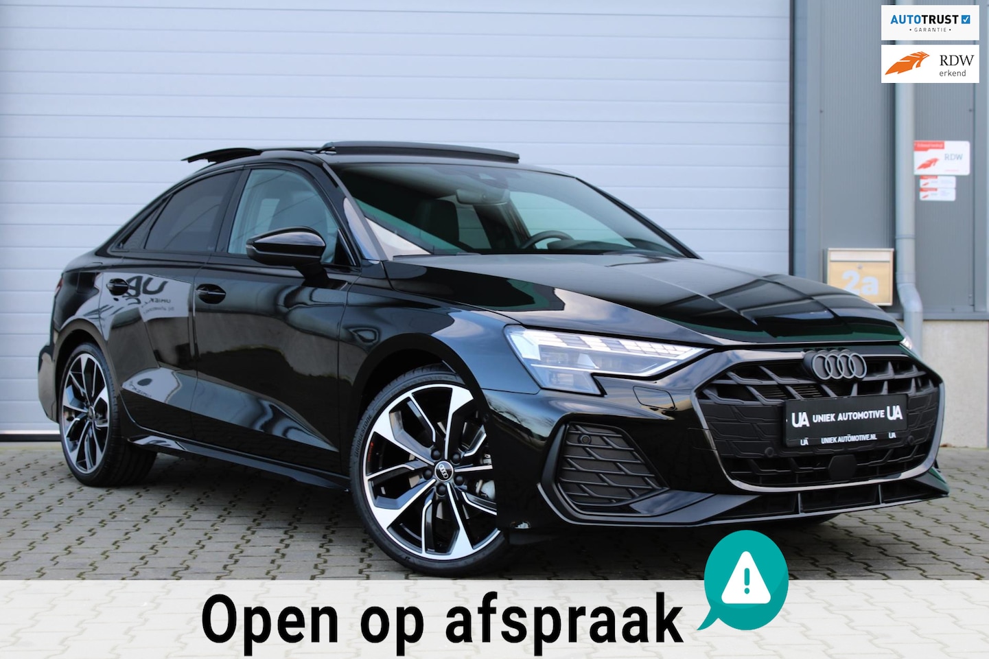 Audi A3 Limousine - 35 TFSI Limousine | HUD | RS STOELEN | VOL LEDER | PANO | SONOS | LED-MATRIX | 19" | ZEER - AutoWereld.nl