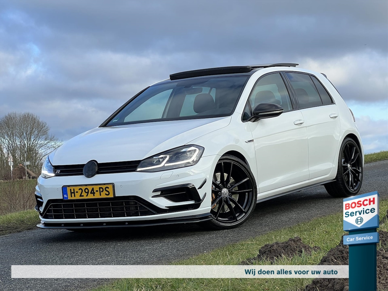 Volkswagen Golf - 7.5 2.0 TSI R 310PK 4MOTION / Pano / Maxton / Virtual Cockpit / Elektr stoelen / Acc / Dcc - AutoWereld.nl