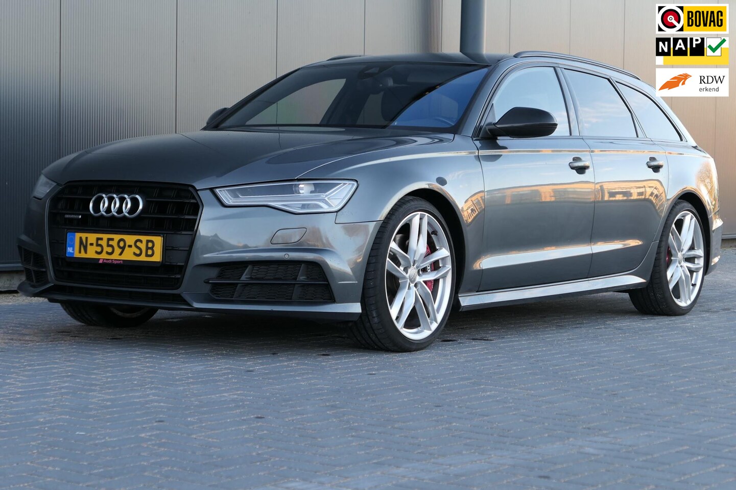 Audi A6 Avant - 3.0 TDI BiT Quattro Competition 326pk S-line Matrix Luchtvering Facelift - AutoWereld.nl