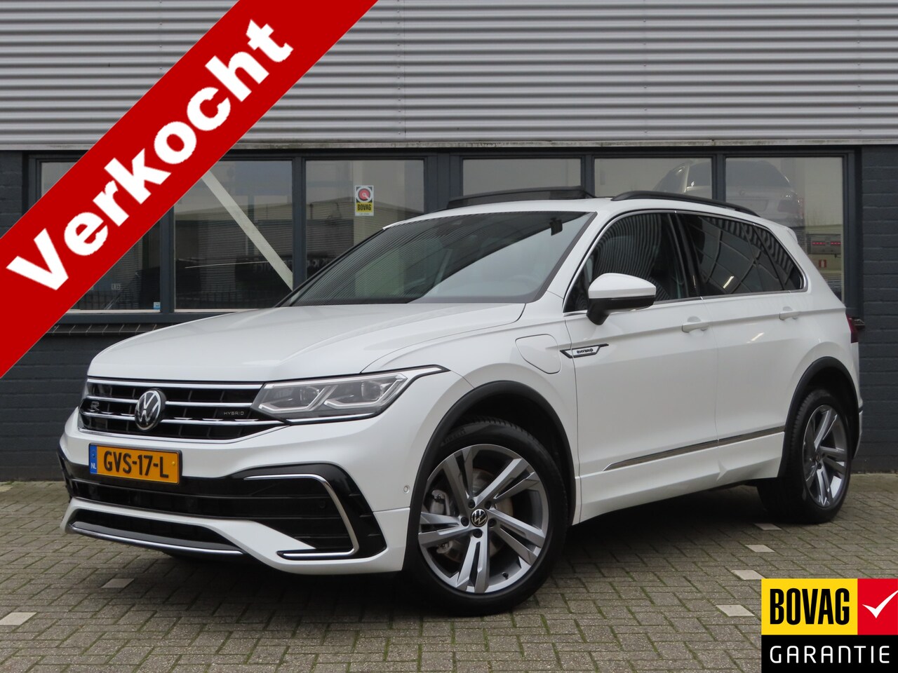 Volkswagen Tiguan - 1.4 TSI eHybrid R-Line Business | pano dak | camera | dodehoek detectie - AutoWereld.nl