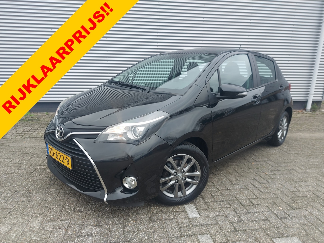 Toyota Yaris - 1.3 VVT-i Dynamic Automaat, airco,cruise,achteruitrijcamera,stoelverwarming, - AutoWereld.nl