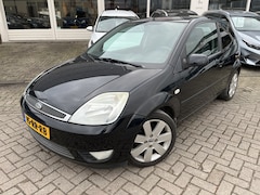 Ford Fiesta - 1.3 Futura INRUILKOOPJE/APK 11-07-2025/DISTRIBUTIEKETTING