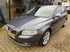 Volvo V50 - 2.0 Business Pro Edition LEER / NAVI / PDC