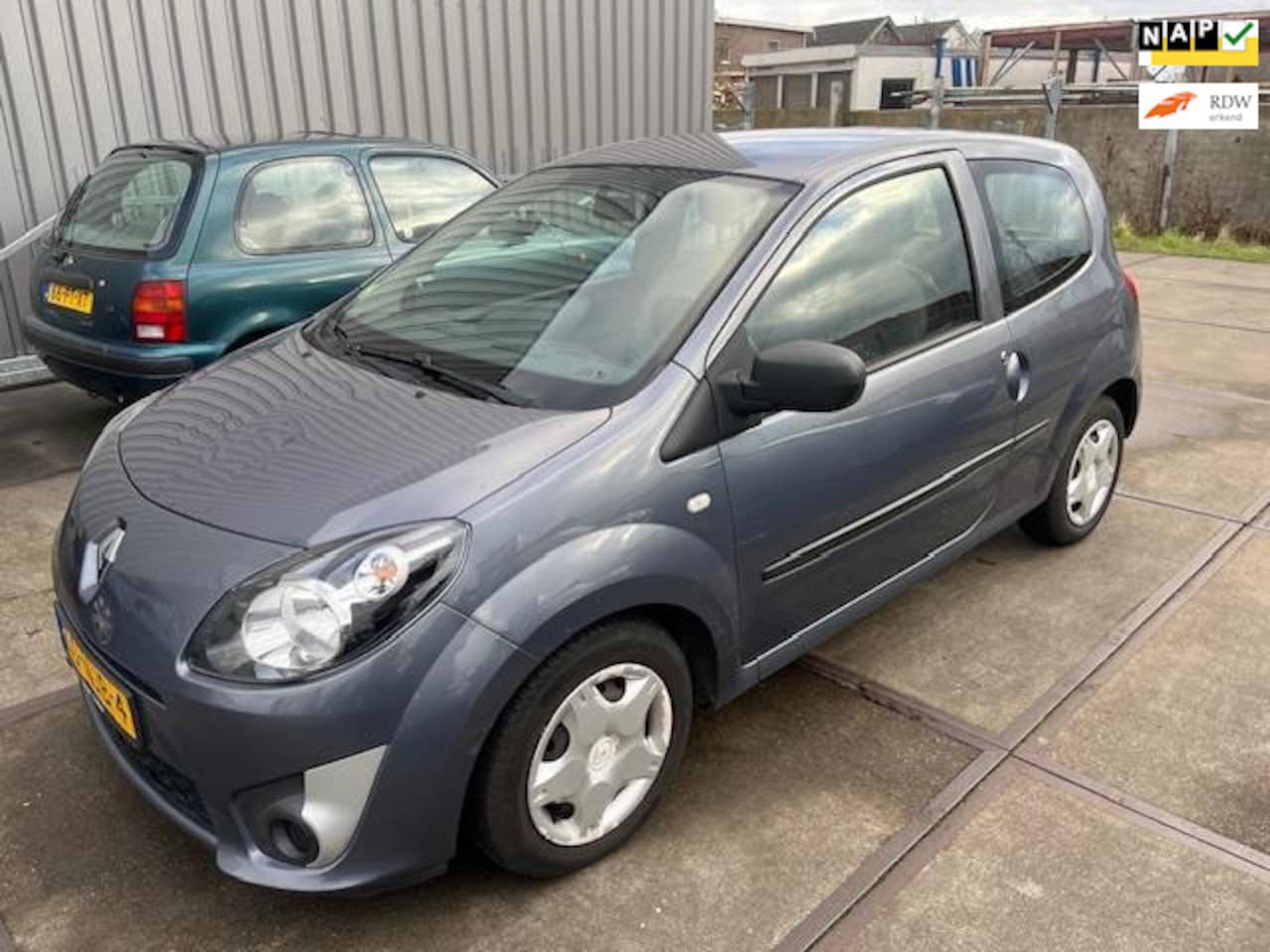 Renault Twingo - 1.2-16V Authentique 1.2-16V Authentique - AutoWereld.nl