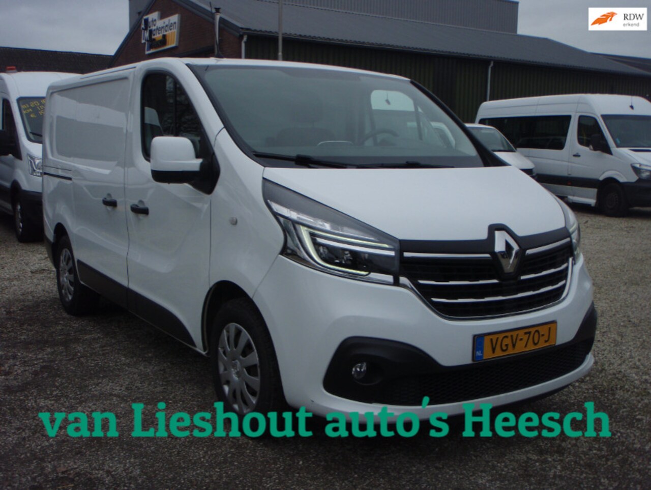 Renault Trafic - 2.0 dCi 120 L1 118202 km bj 20 work Edition - AutoWereld.nl