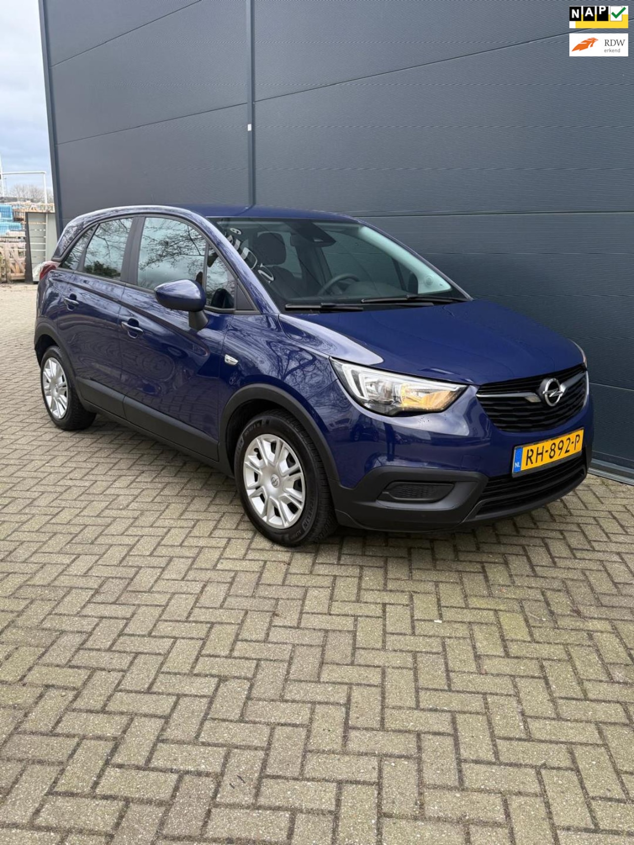 Opel Crossland X - 1.2 /navi Airco/carplay/1STE EIGENNAAR - AutoWereld.nl