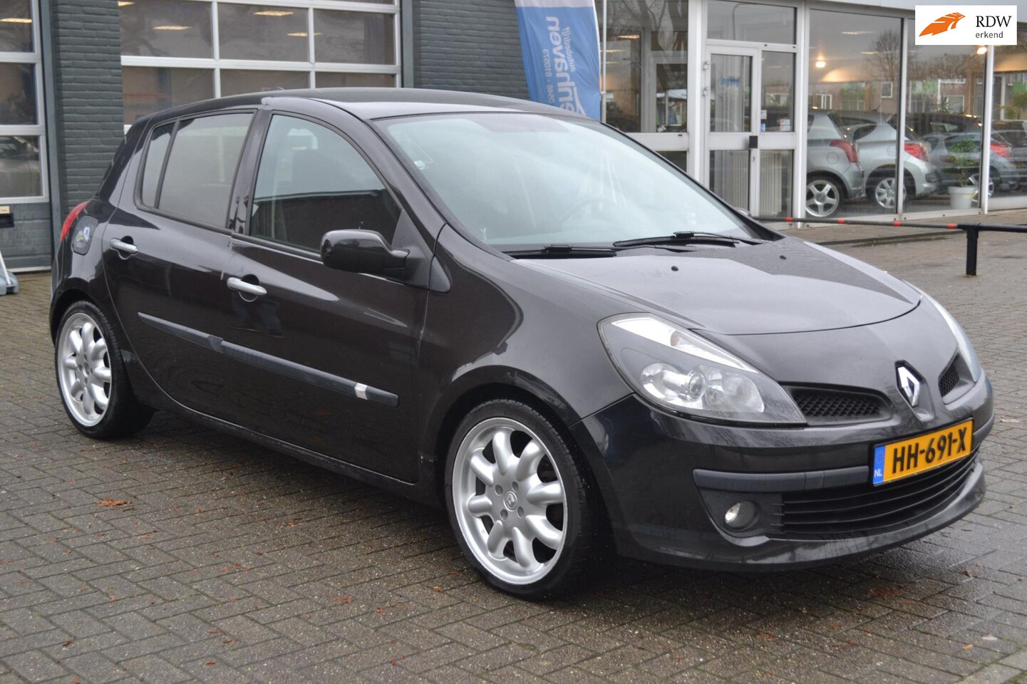 Renault Clio - 1.6-16V Dynamique Comfort 1.6-16V Dynamique Comfort - AutoWereld.nl