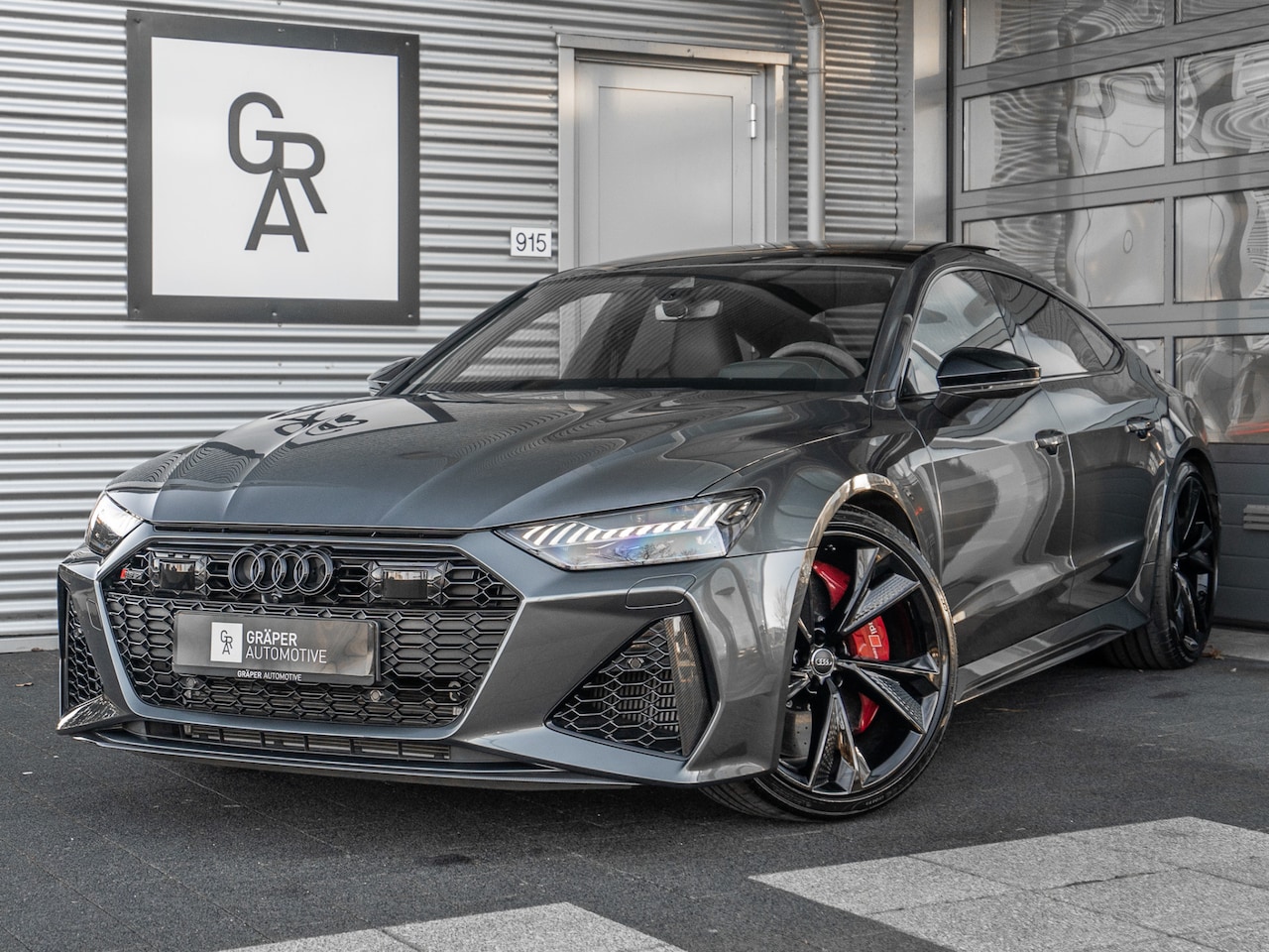 Audi RS7 - Sportback 4.0 TFSI quattro | Keramisch | Carbon | B&O 3D | Nachtzicht - AutoWereld.nl