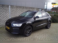 Audi Q3 - 1.4 TFSI CoD 150 PK Adrenalin Autom Navi Xenon Clima Cruise S Line Exterieur PDC LMV 18 NL