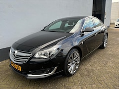 Opel Insignia - 1.6 T Cosmo - Lederen Interieur - Navigatie