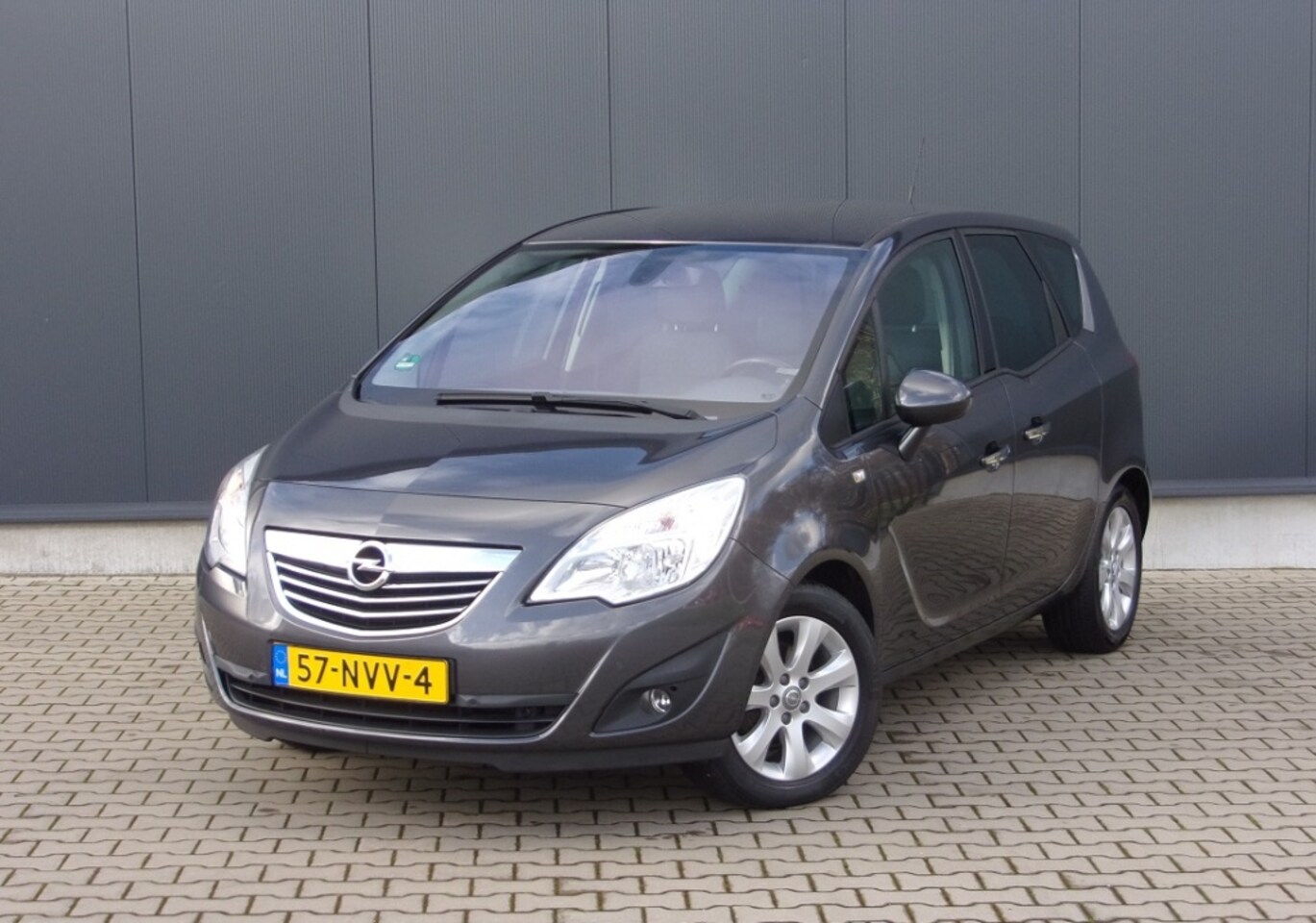 Opel Meriva - 1.4 Turbo Cosmo | Trekhaak | PCD V+A | 2 eigenaar | Half Leder - AutoWereld.nl