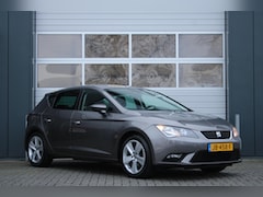 Seat Leon - 1.0 EcoTSI Style Connect 5-Deurs Clima/Cruise/Navi/Bluetooth/PDC/AppleCarplay/AndroidAuto/