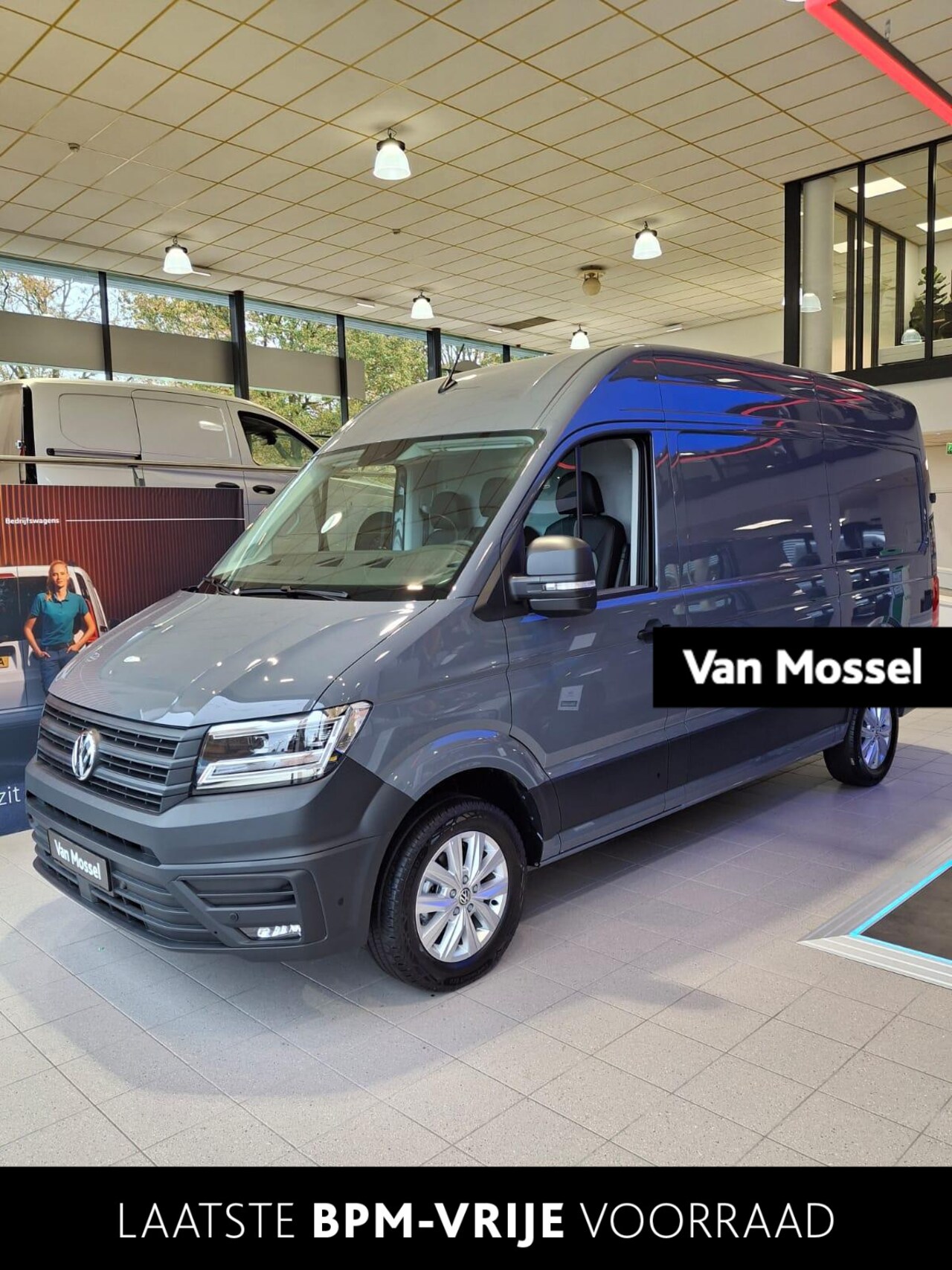 Volkswagen Crafter - 30 2.0 TDI L3H3 Exclusive L3H3 | Automaat | 3 zits | BPM VRIJ | - AutoWereld.nl