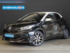 Toyota Yaris - 1.5 Hybrid Launch Edition |nieuw onderhoud|ACC|stoelverwarming|head-up|leder|navi|