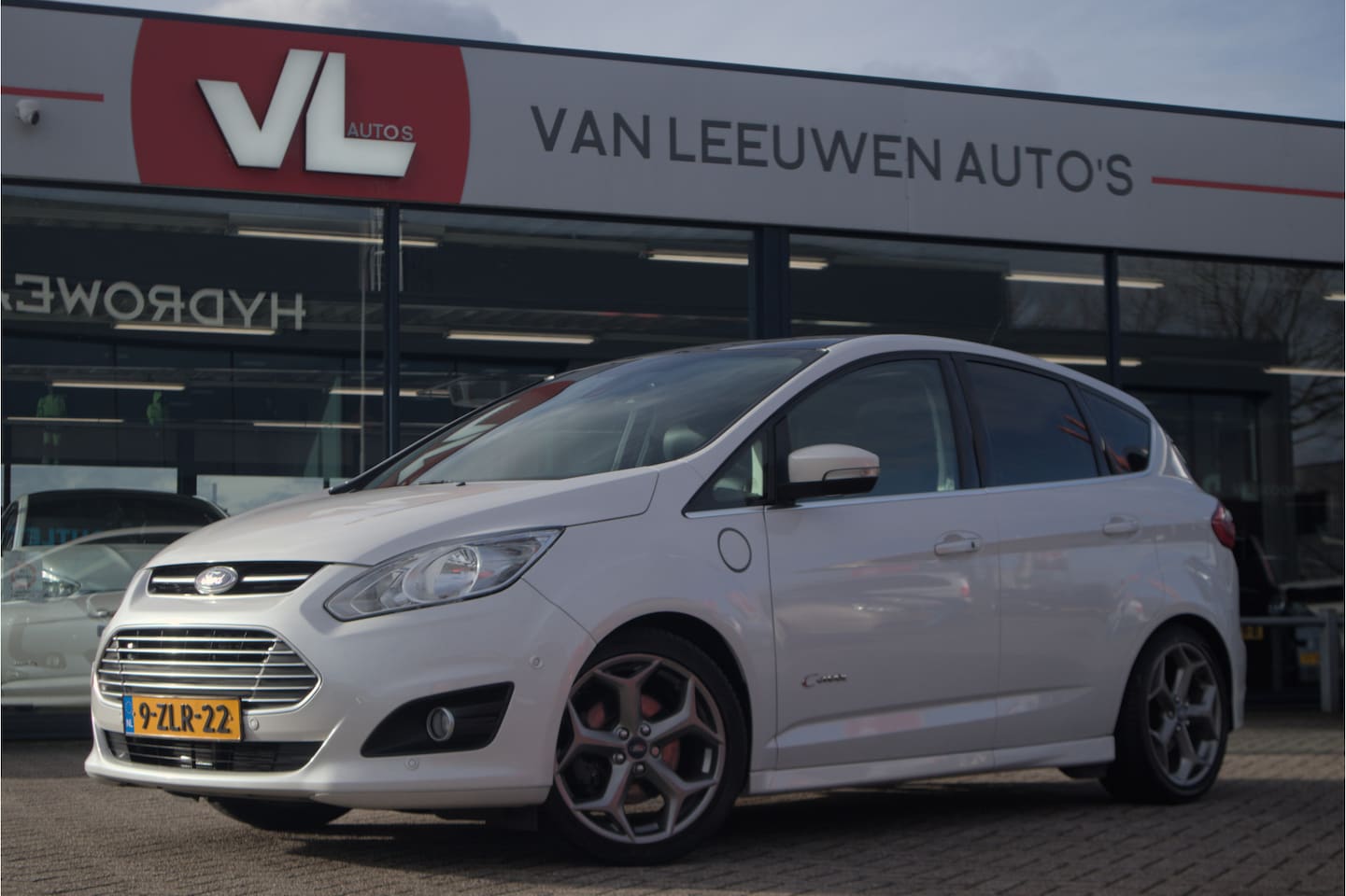 Ford C-Max - 2.0 Plug-in Hybrid Titanium Plus | Automaat | Navi | - AutoWereld.nl