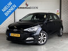 Hyundai i20 - 1.4 i-Vision | Carplay | 16" LMV | Stoel&Stuurverw. | Cruise | Airco | DAB | Bluetooth